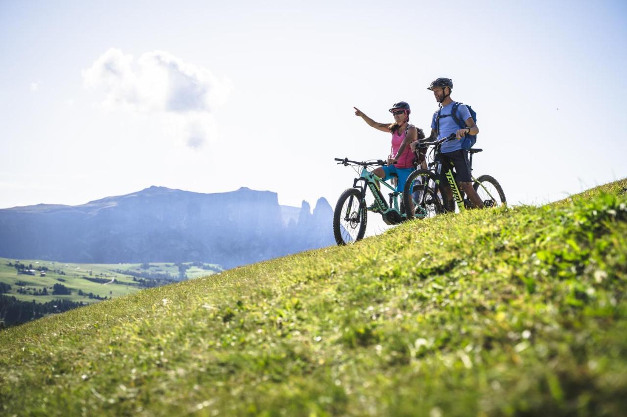Adler Spa Resort Dolomiti Ortisei Exteriér fotografie